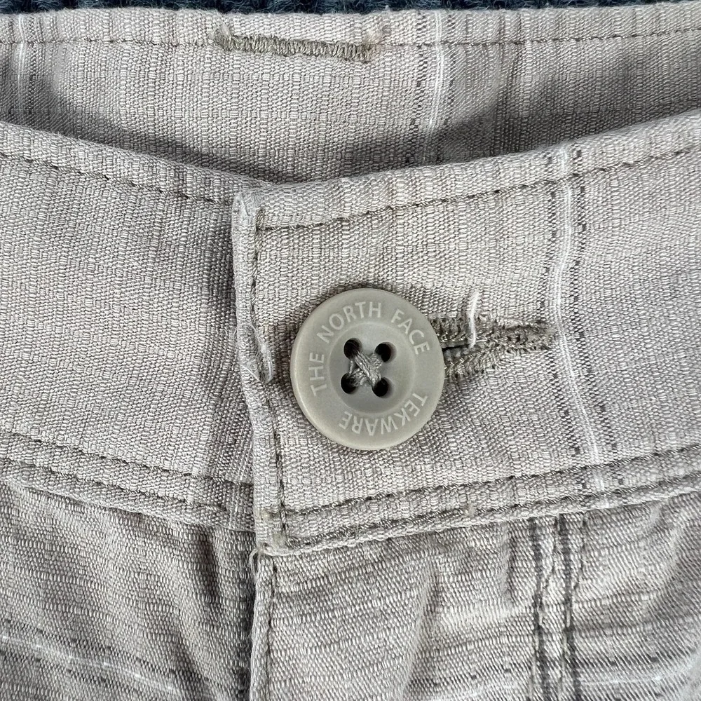 The North Face Shorts Mens Size 36